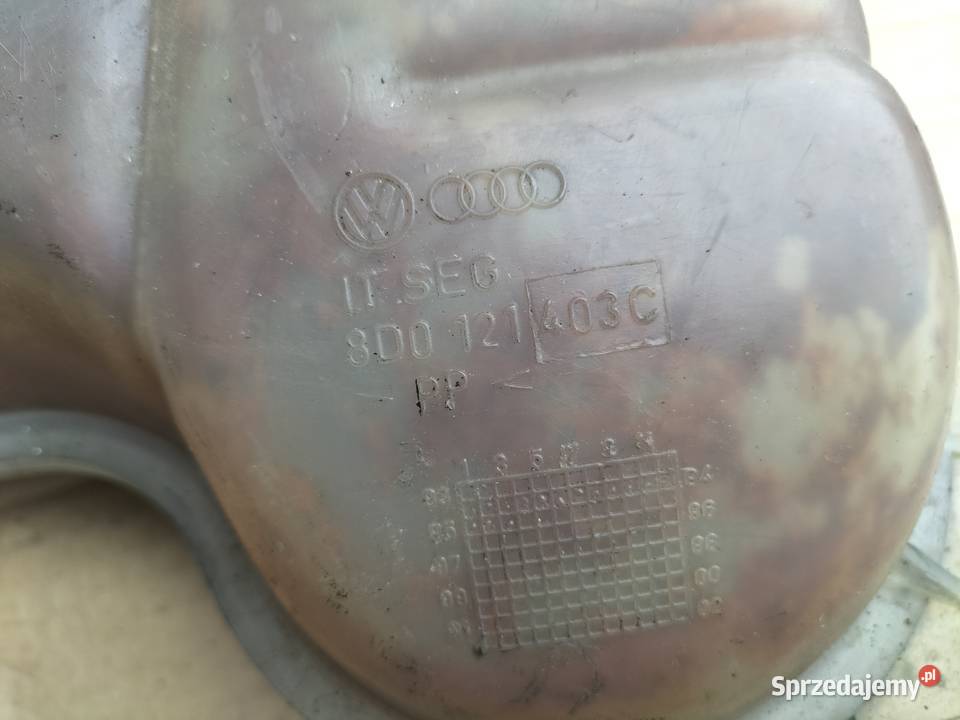 AUDI A4B5 A4 B5 8D0121403C KOREK ZBIORNICZEK Kamień-Kolonia