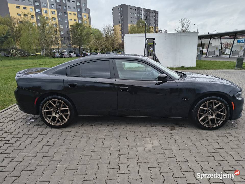 Dodge Charger RT Plus 2018 57 V8 HEMI kamera cofania Katowice
