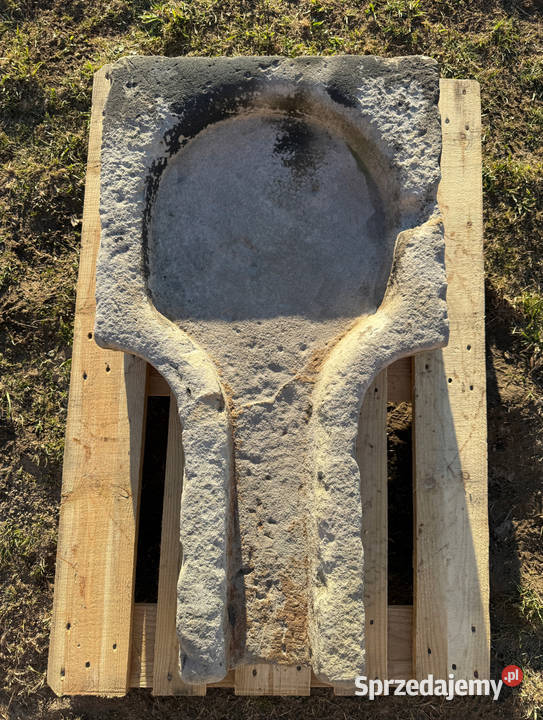 STARE KAMIENNE KORYTO ODPŁYWOWE DO POMPA ŻELIWNA Rękodzieło dolnośląskie