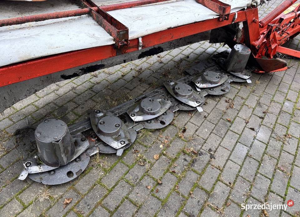 Kosiarka dyskowa KUHN GMD 600 GII 24 metra Myszyniec