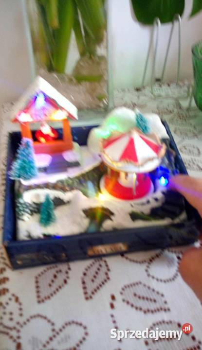 02 WIOSKA ŚWIĄTECZNA MAGIC VILLAGE MELODYJKA LED Zabawki Warszawa sprzedam