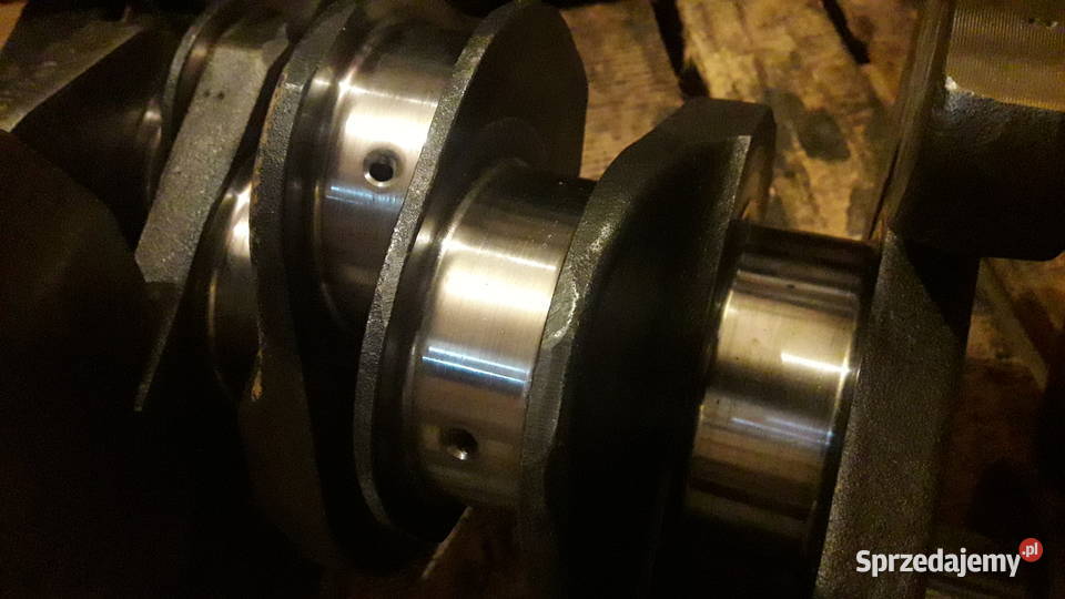 Wał korbowy MERCEDES OM441LA OM441A Części samochodowe Częstochowa