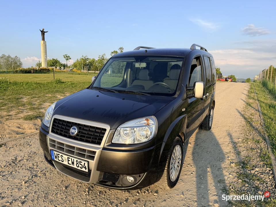 Fiat Doblo Malibu 14 Benzyna 80 Klimatyzacja Hak Van / Minibus Jasło sprzedam