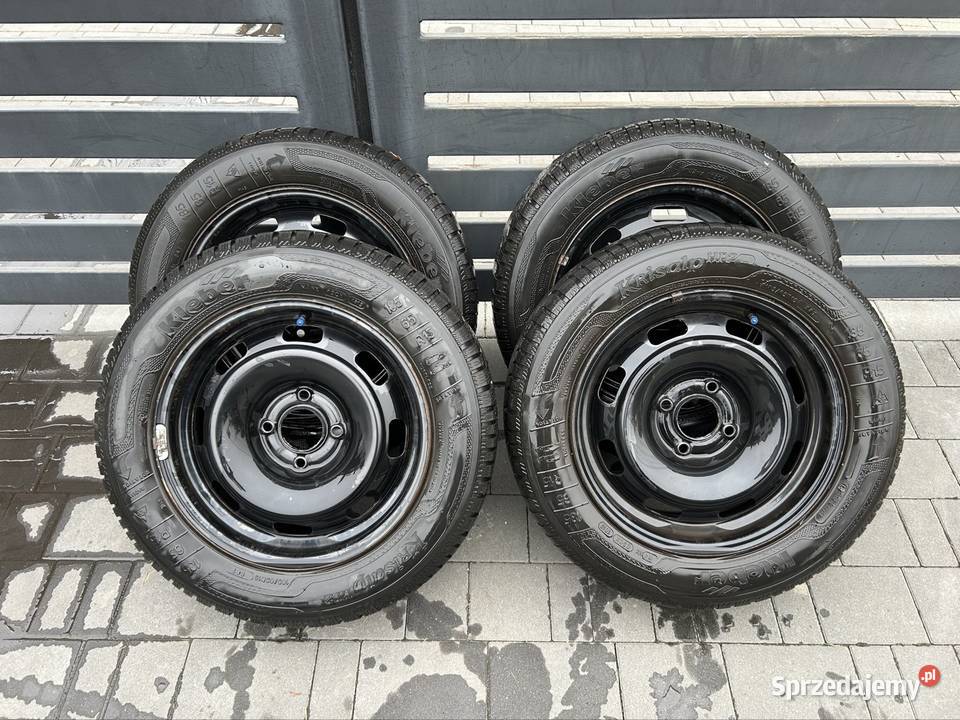 Felgi stalowe z oponami zimowymi 4x108 65 Rączna sprzedam