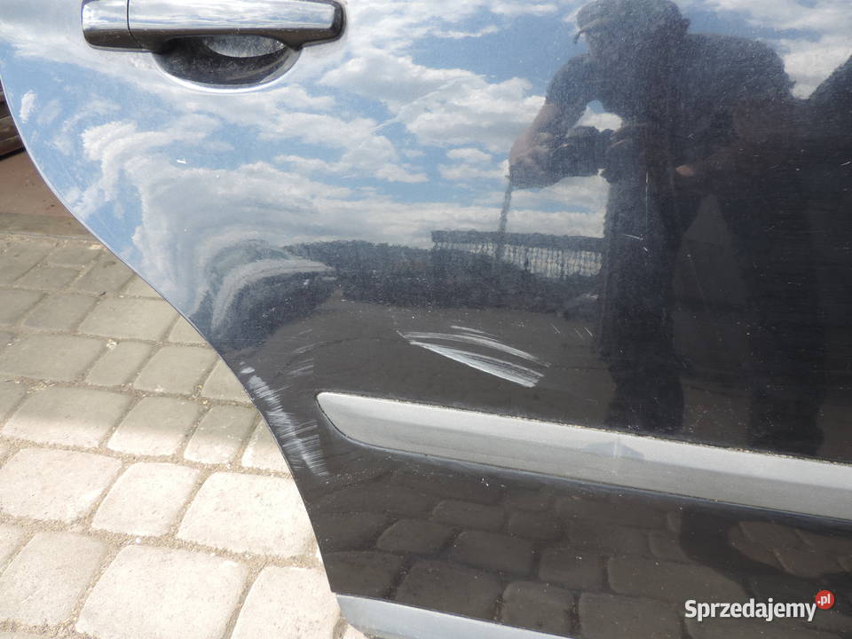 DRZWI PRAWY TYŁ VOLVO V50 osobowe Nowy Sącz