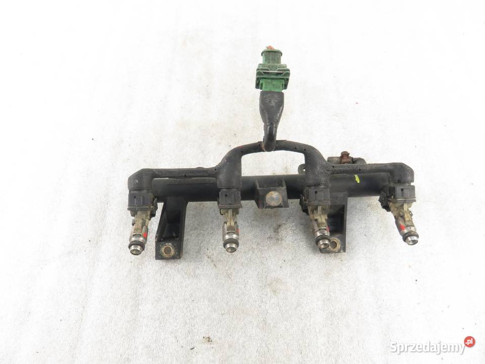 LISTWA WTRYSKOWA CITROEN SAXO 14 VTS 9628982980C Listwy wtryskowe