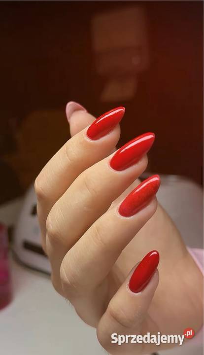 Depilacja cukrowa sposób na jedwabistą skórę