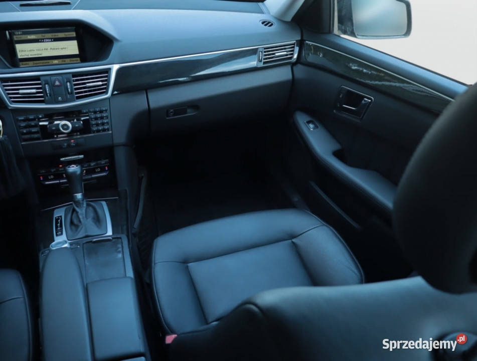 Mercedes E E 220 CDI isofix