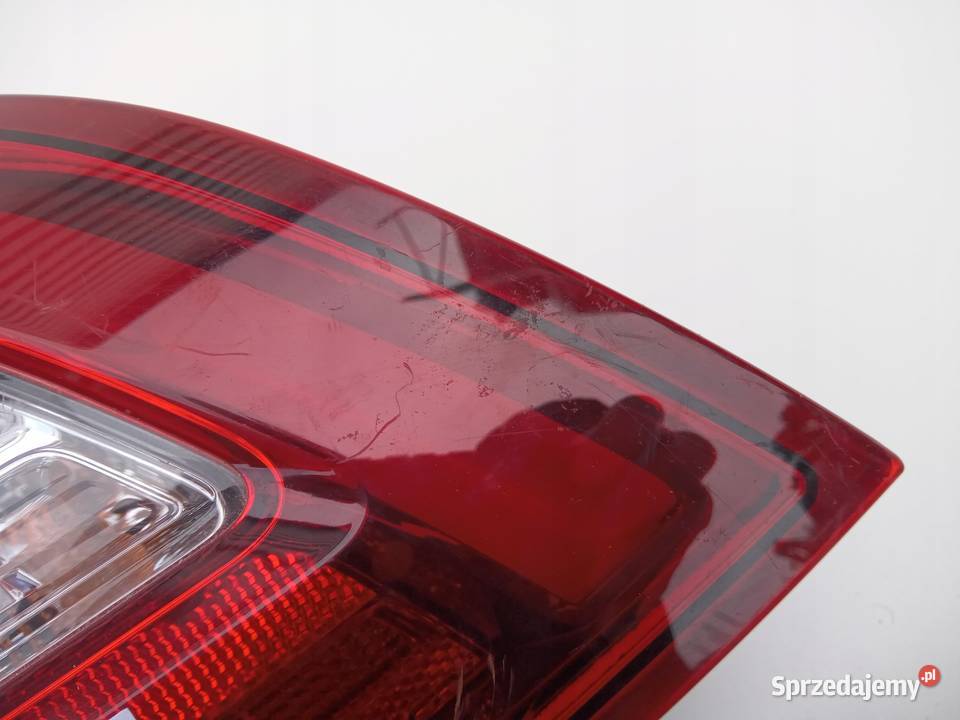 LAMPA LEWA TYŁ TYLNA PEUGEOT 308 T9 HB Nowy Tomyśl