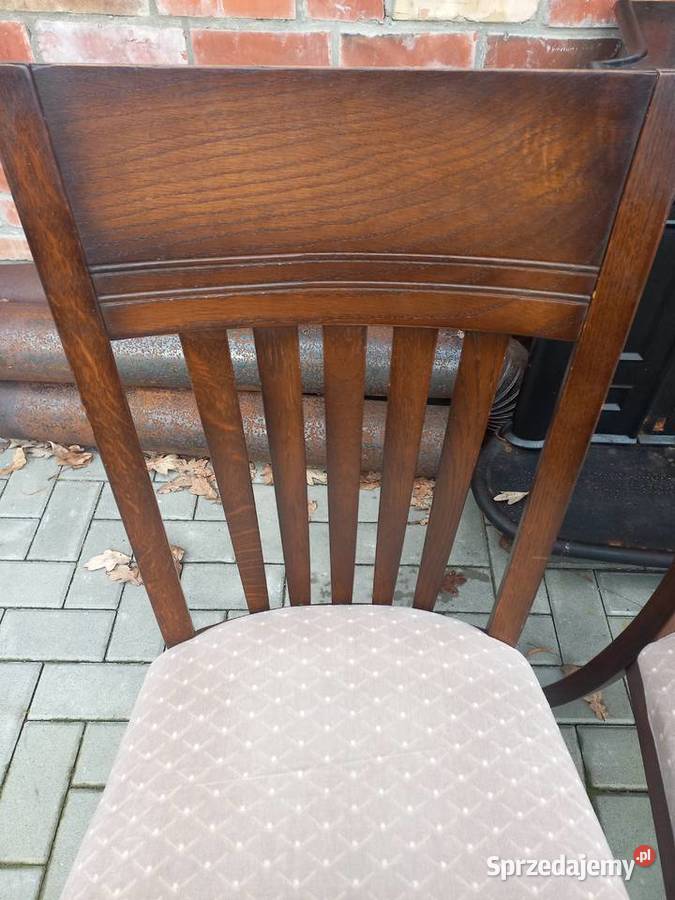 Krzesła dębowe drewniane z materiałową tapicerką Gawroniec