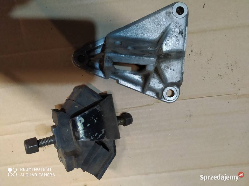 RENAULT 25 silnik 22 łapy skrzyni Piaseczno