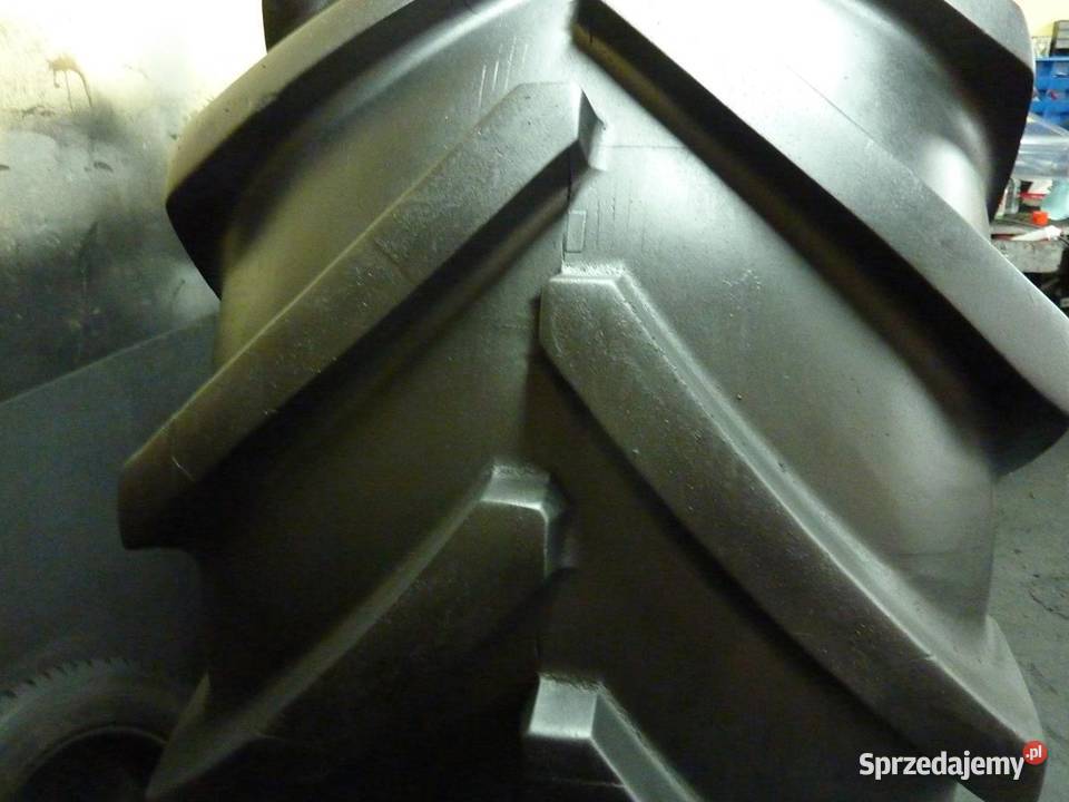 Opona używana rolnicza 90060R32 MICHELIN Zaścianki