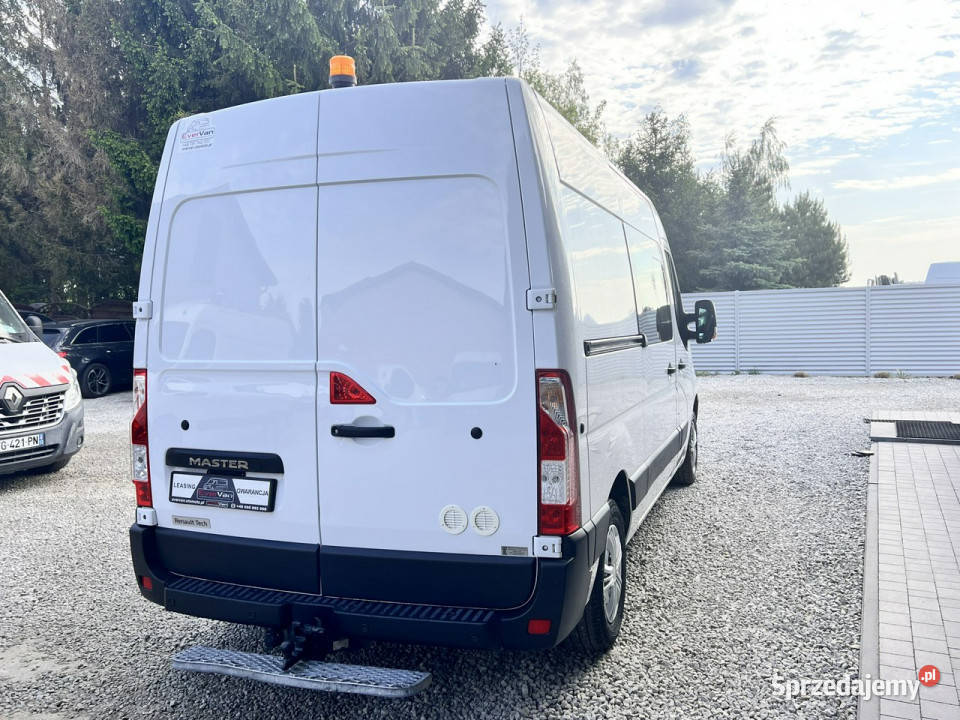 Renault Master średniak 7 osobowy L2H2 Rok produkcji 2019 mazowieckie Warszawa