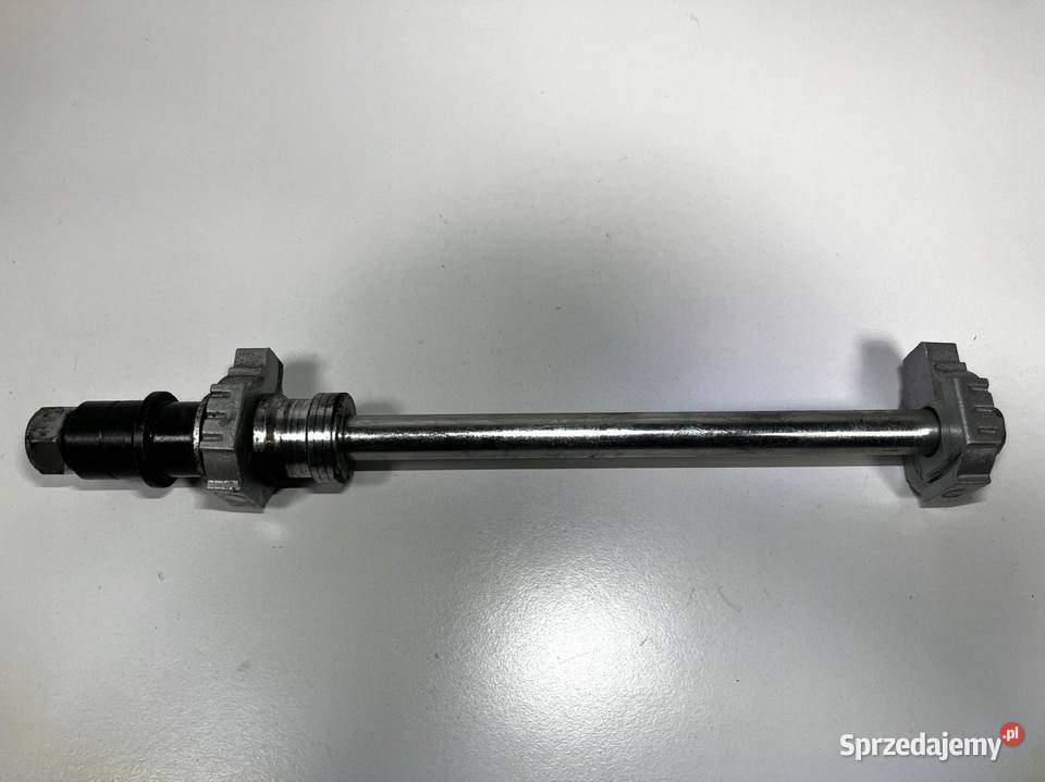 KTM Duke RC 125 200 390 14 Oś ośka koła tył Ośki Łobżenica sprzedam