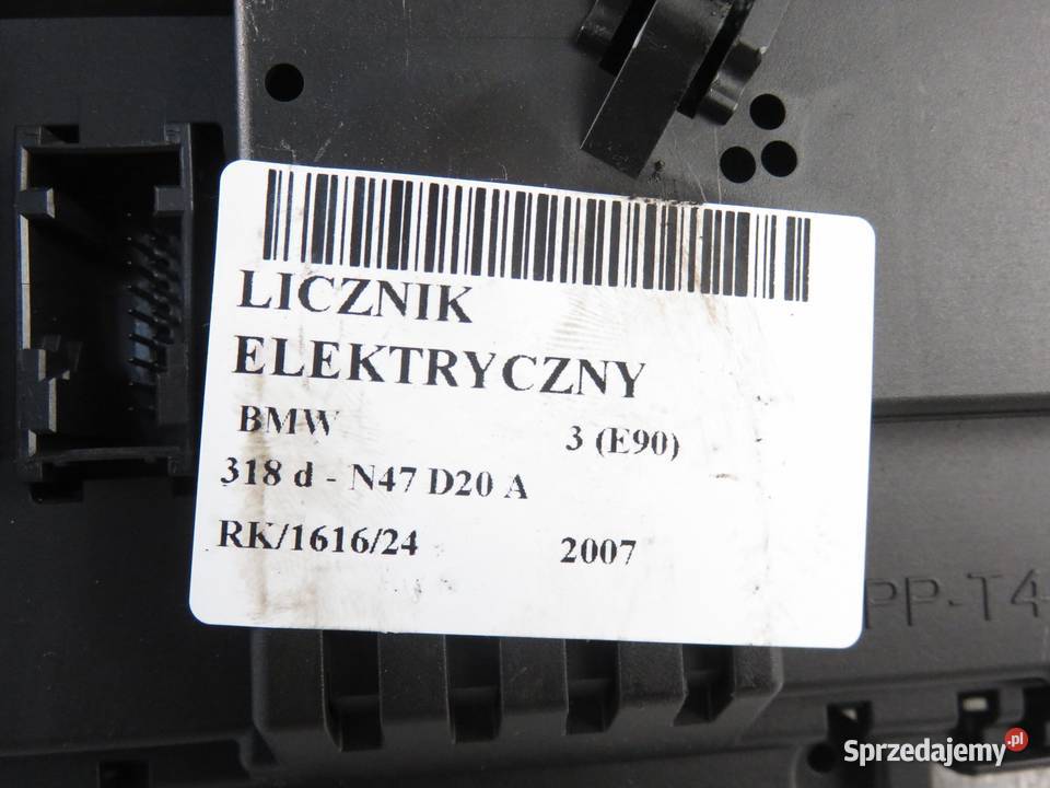 LICZNIK BMW 3 E90 318 d 143 N47 D20 A 403215000 Liczniki i zegary