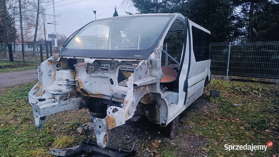 Opel Vivaro Trafic karoseria Przemyśl