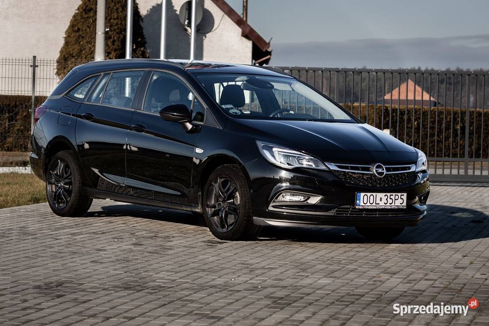 Opel astra k универсал