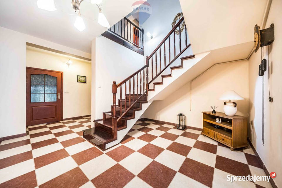 Dom 298 m dz 1431m Sierosław Poznania cegła wielkopolskie