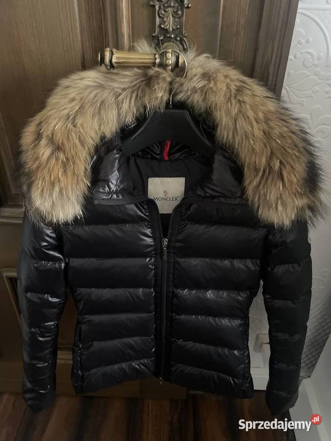 Kurtka Moncler z futerkiem opolskie Grodków