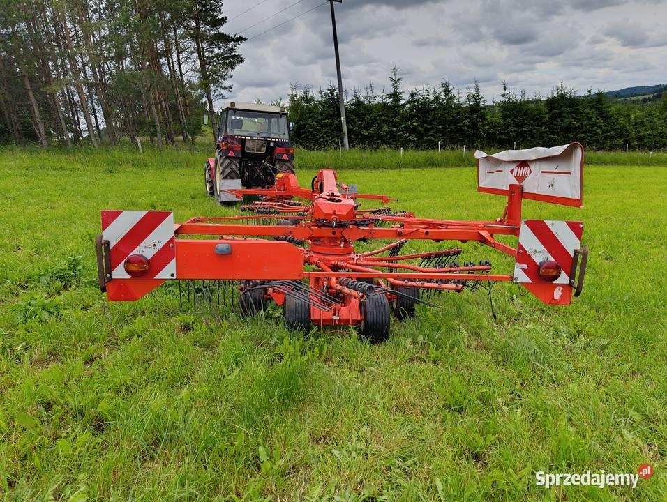 Zgrabiarka dwukaruzelowa kuhn ga 6522 Suwałki