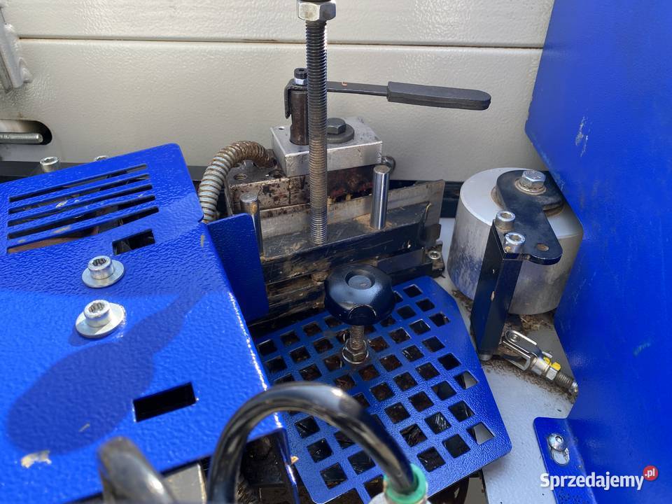 Okleiniarka prostoliniowa FELDER G 300 Mojusz