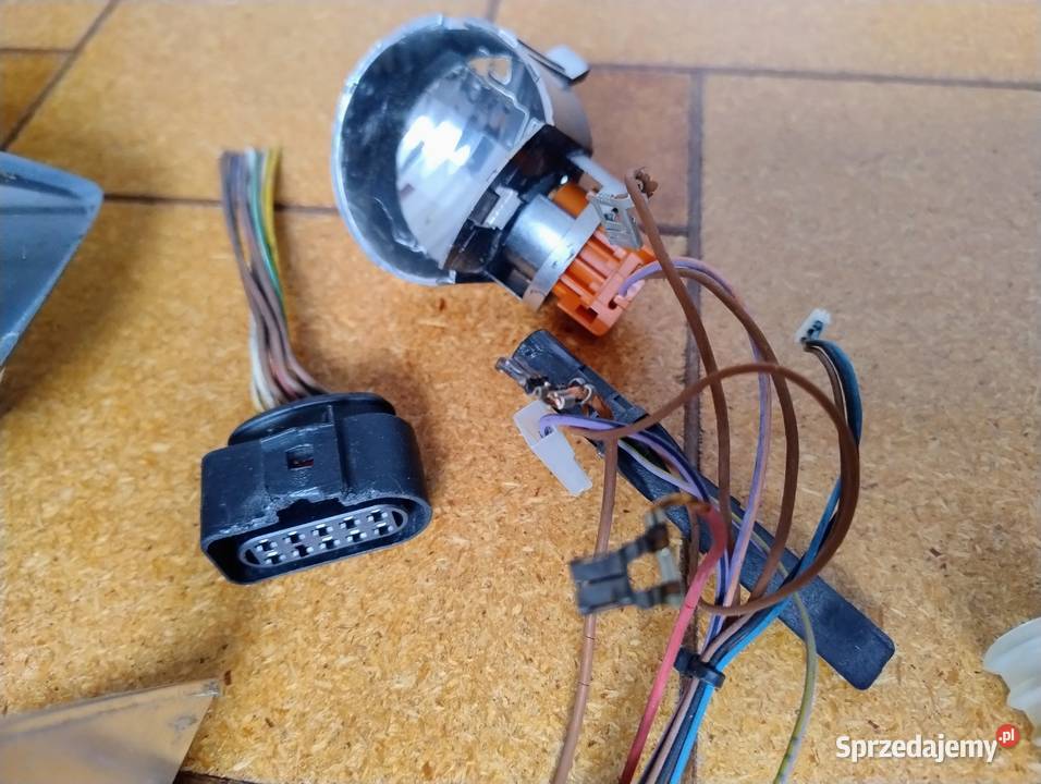 Audi A2 Lampa lewa przód Regulacja Elementy