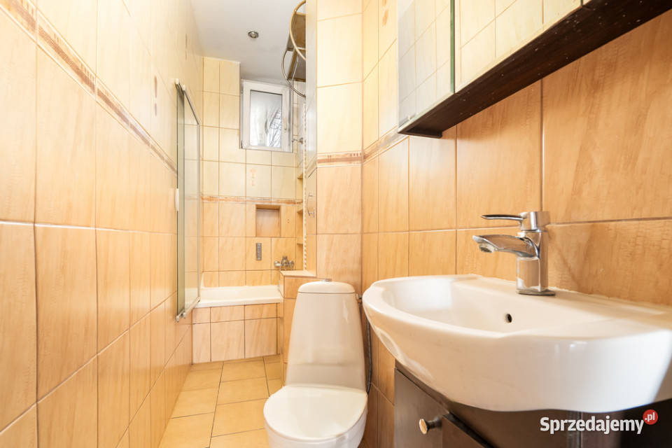 Medyk ma tu 3 pokoje szpitalu Szczecin sprzedam