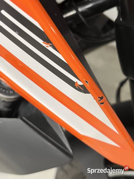 Ktm Duke 125 z 2018 roku Pomarańczowe owiewki Płock