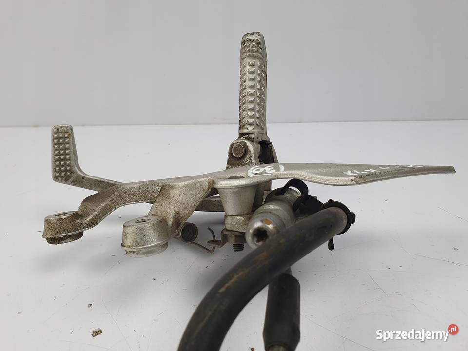 PRAWY PODNÓŻEK KIEROWCY POMPA HAMULCOWA Bmw S Chełm
