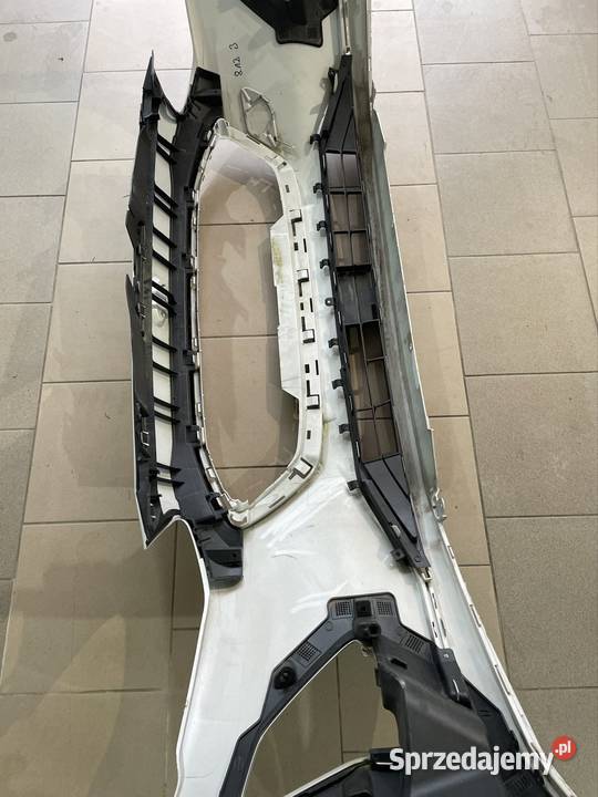 Zderzak przedni Ford Focus Mk4 osobowe Paszowice sprzedam