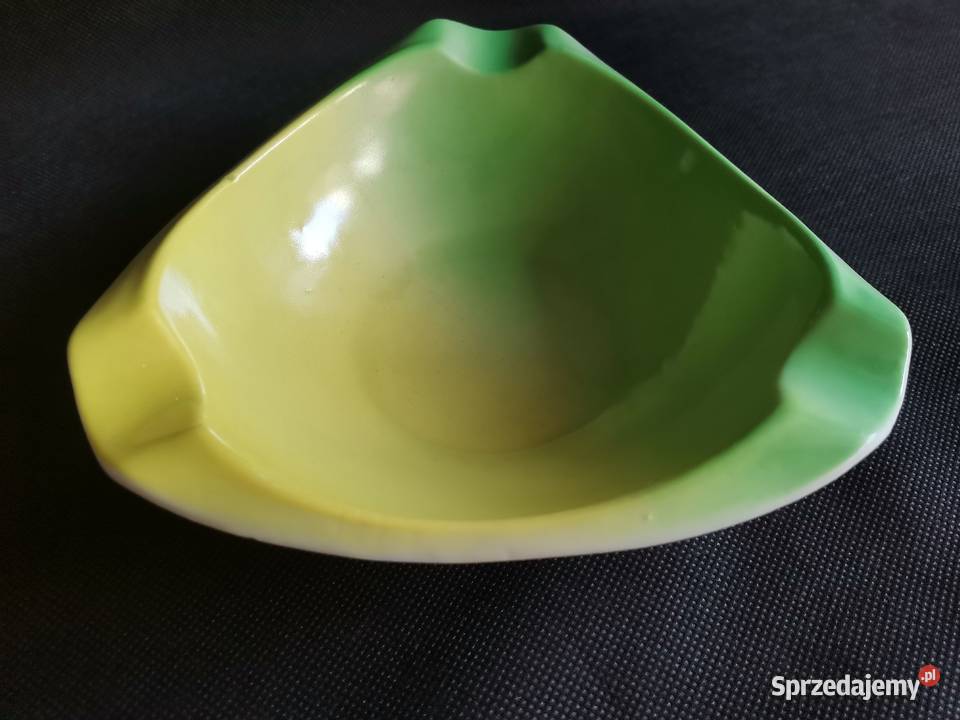 Stara nieużywana popielniczka porcelana Ćmielów śląskie Katowice
