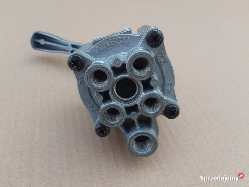ZAWÓR PODNOSZENIA NACZEPY WABCO 4630321200 ciężarowe Bieleń sprzedam