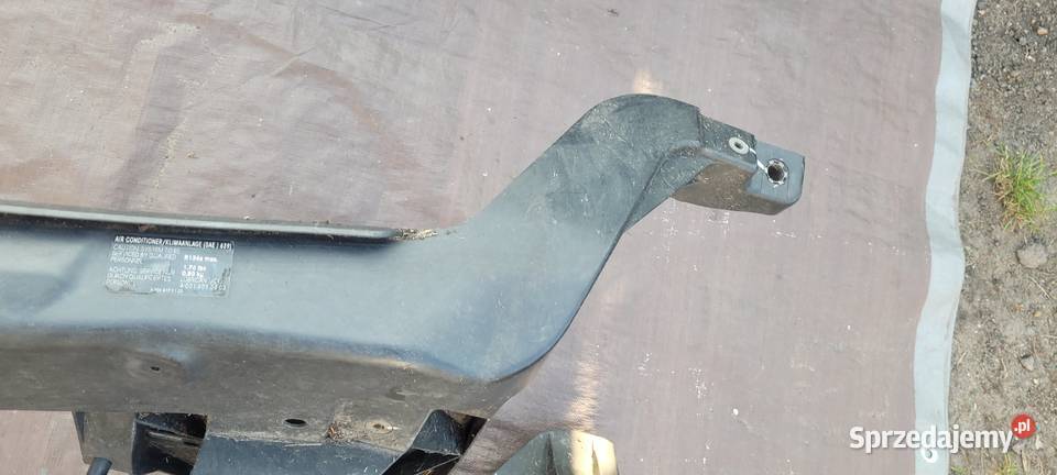 VW CRAFTER WZMOCNIENIE CZOLOWE PAS PRZEDNI osobowe śląskie Ruda Śląska