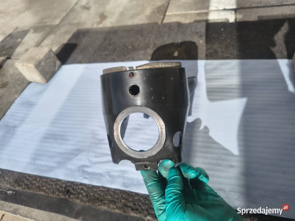 Obudowa lampy Komar 2350 i podobne Obudowy lamp i żarówek