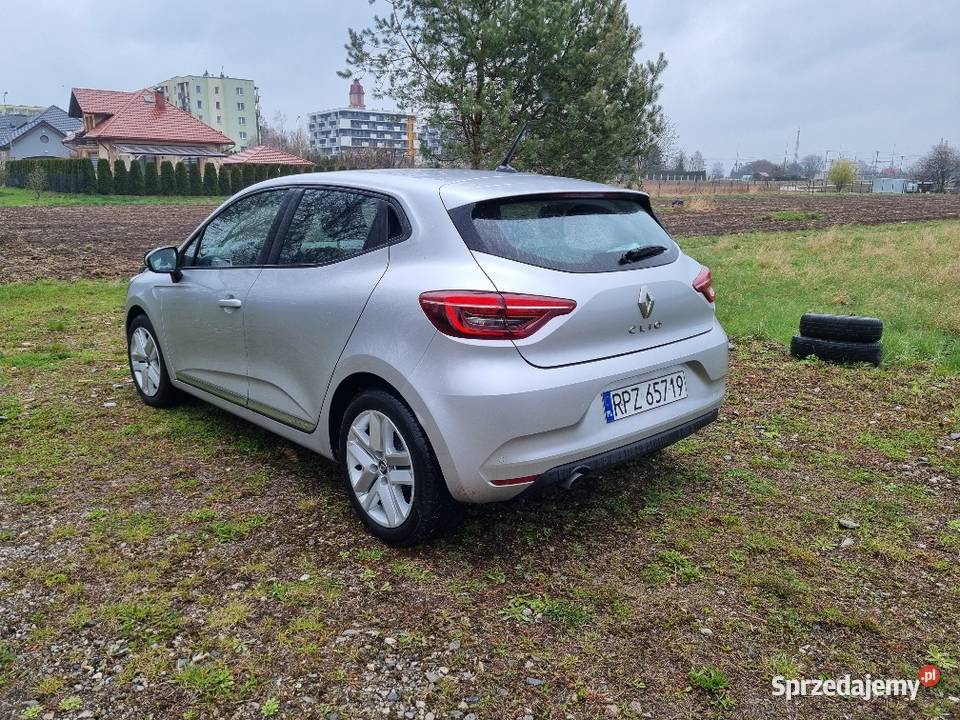 Zmień na Premium Zakończone 01 lut Clio V Navi ABS Przeworsk