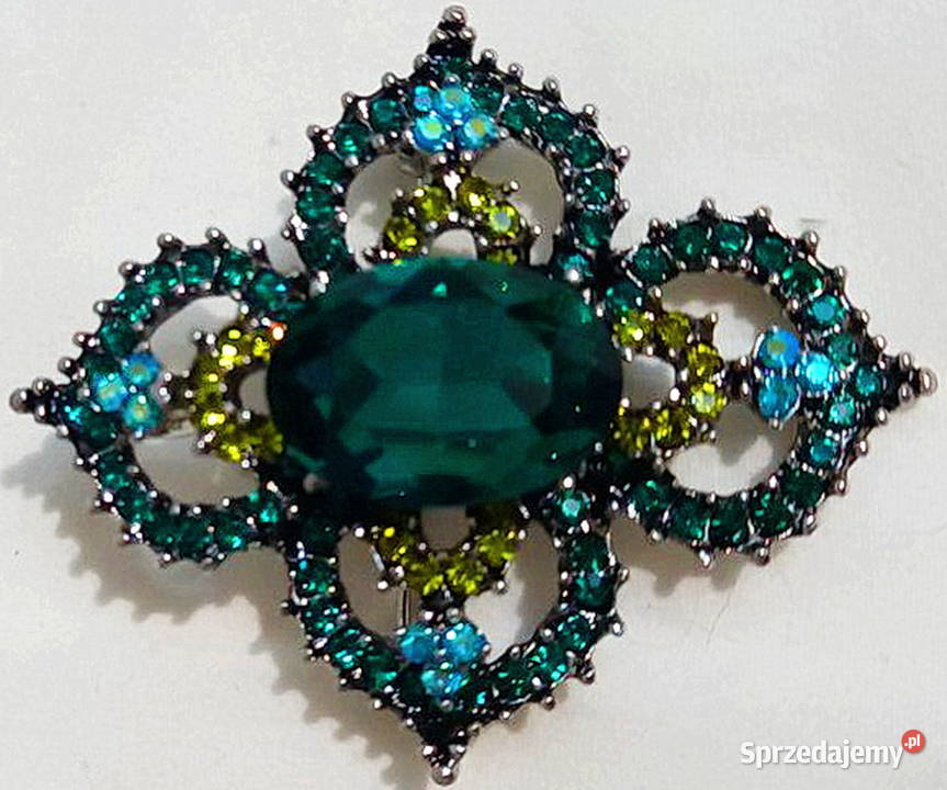 Broszka także z zawieszką do łańcuszka Radom