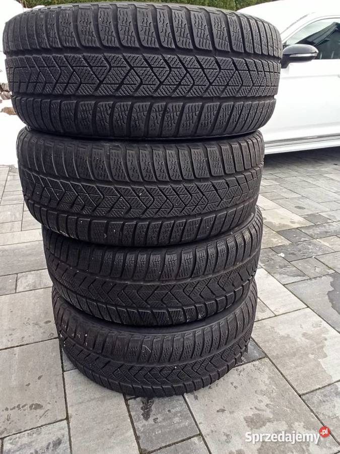 22545R18 Pirelli zimowe Samochodowe małopolskie Nowy Sącz