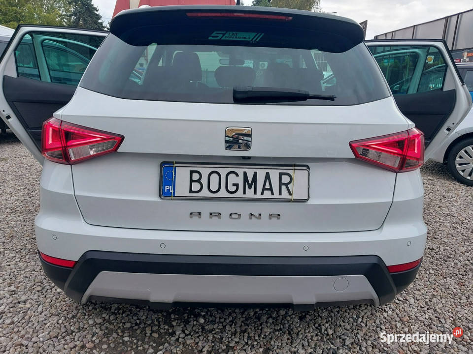 Seat Arona 1819 SALON pierwszy wł biała perła Warszawa