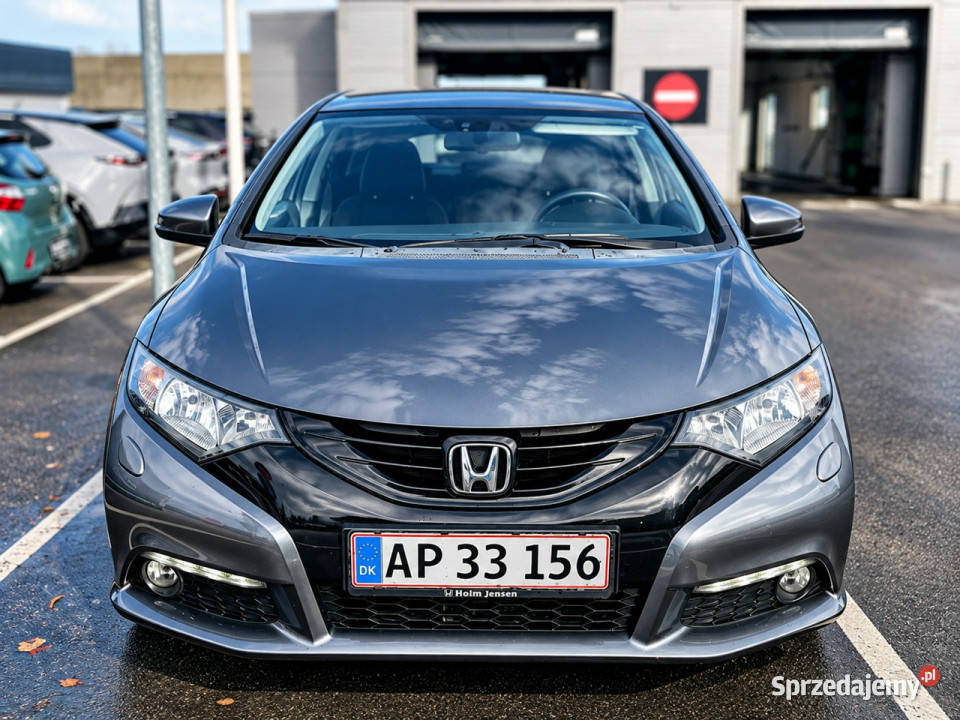 Honda Civic IX 2011 garażowany Sadlno