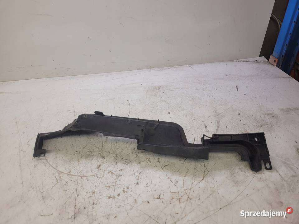 NAKŁADKA BŁOTNIKA LEWA AUDI A4 B9 8W0821169B