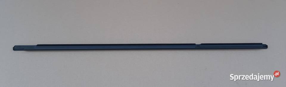 VW TOURAN 15 LISTWA ZGARNIAJĄCA DRZWI PRAWY TYŁ osobowe Trzciel