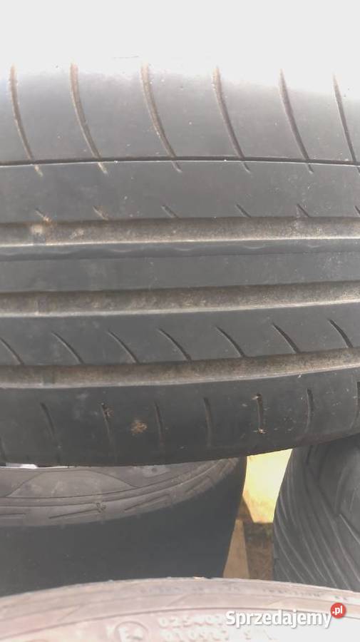1 Opona 25555r18 Dunlop SP quattromaxx 255 warmińsko-mazurskie Szczytno