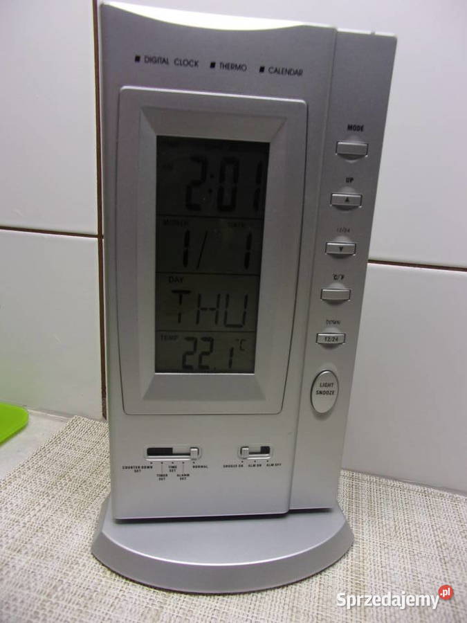 Zegar na biurko wielofunkcyjny kalendarz Warszawa