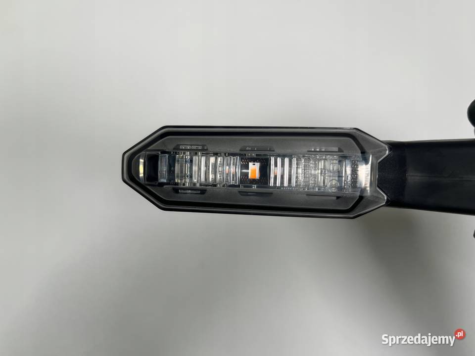 KAWASAKI Z 900 ZR900 2025 Kierunkowskaz prawy Łobżenica sprzedam