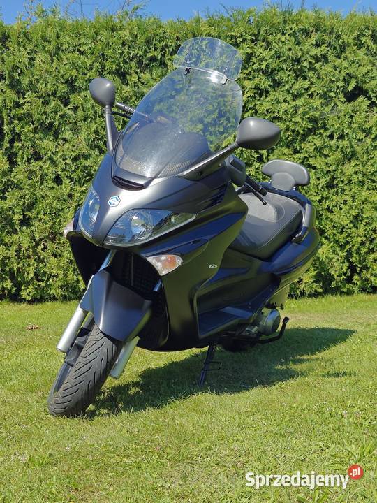 Piaggio X Evo 125 Polska Libusza
