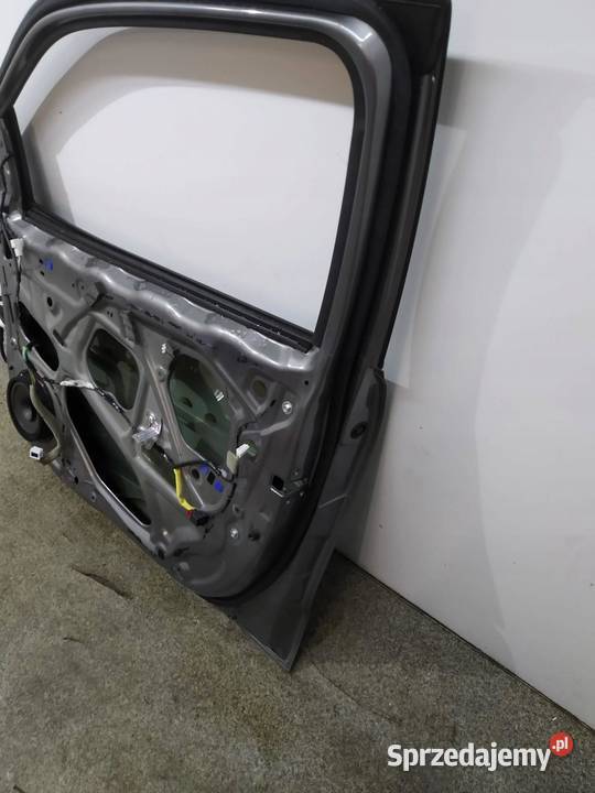 DRZWI PRAWE PRZÓD SZARE Suzuki Baleno II osobowe
