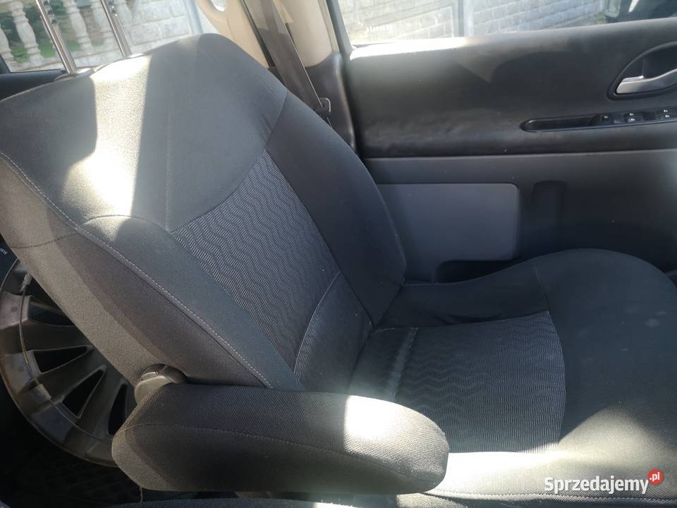 Na części Espace 4 2007 Świdnik