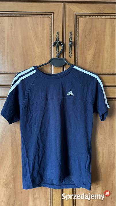 Adidas koszulka tshirt 152 sprzedam