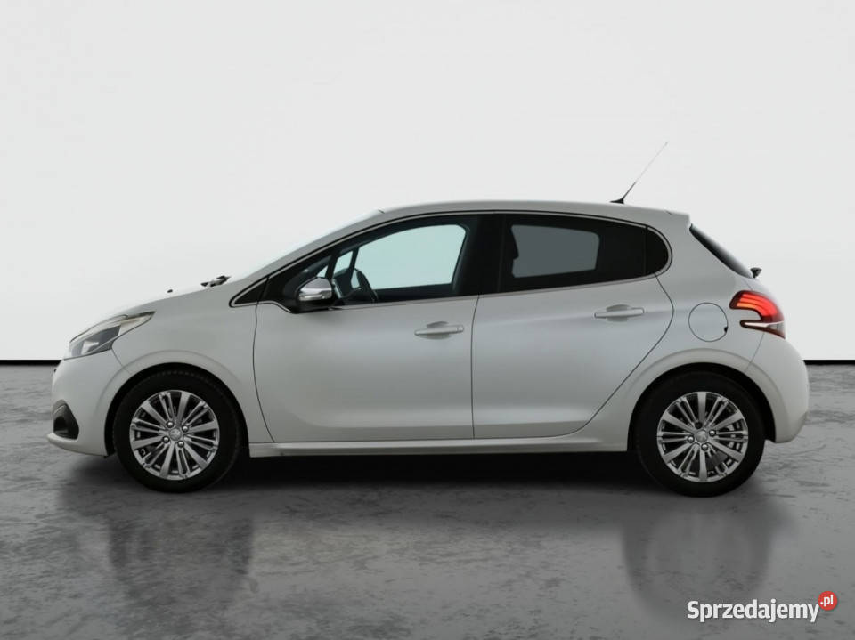 Peugeot 208 12 PureTech światła przeciwmgielne Piaseczno