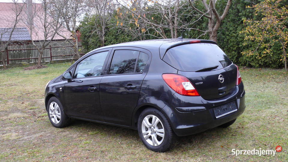 Opel Corsa 14 benzyna 2013r Sprowadzona opł sprzedam